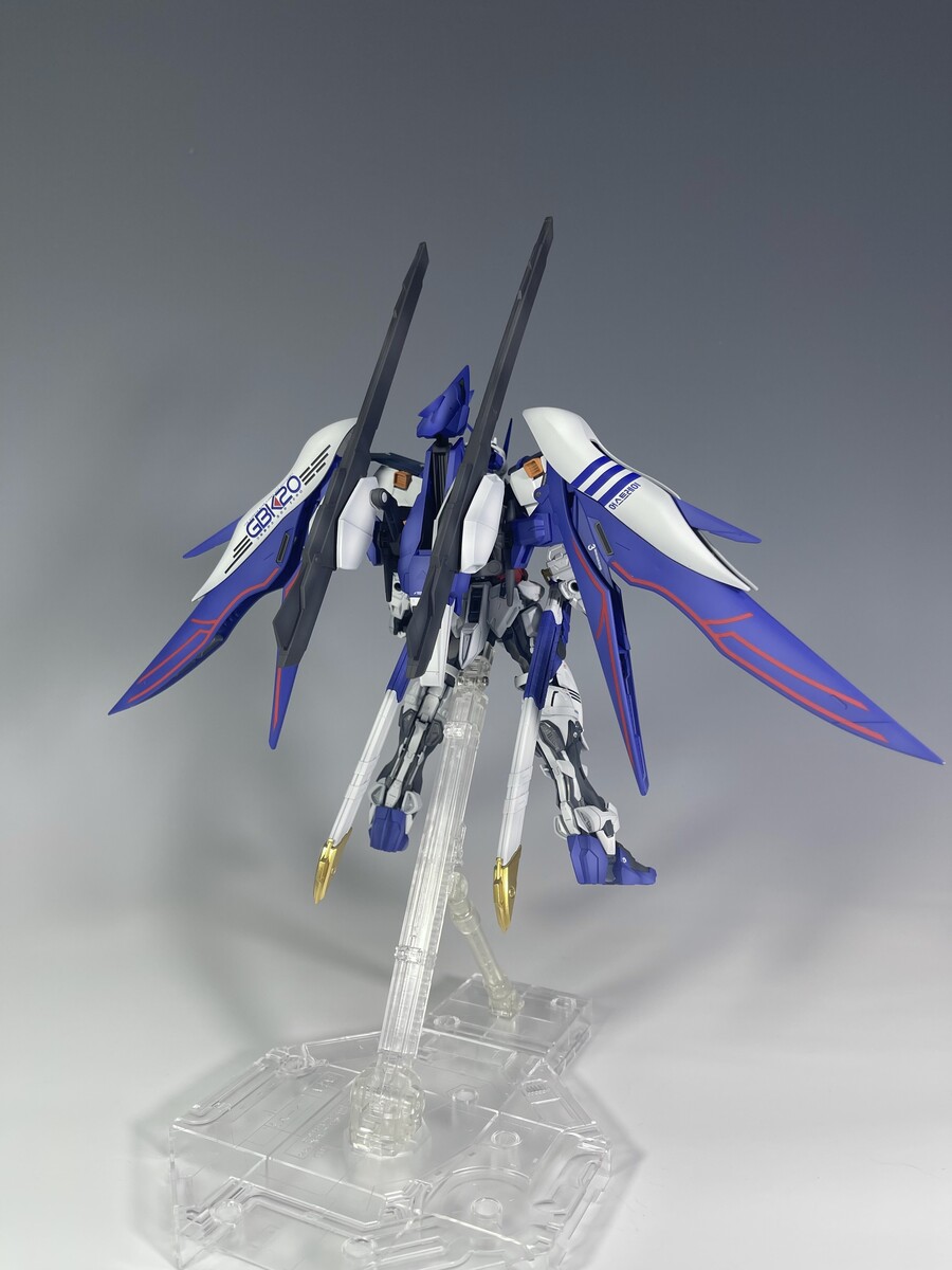 [MG] 한국한정 GBK-20 어스트레이 건담 풀도색 완성_3.jpg