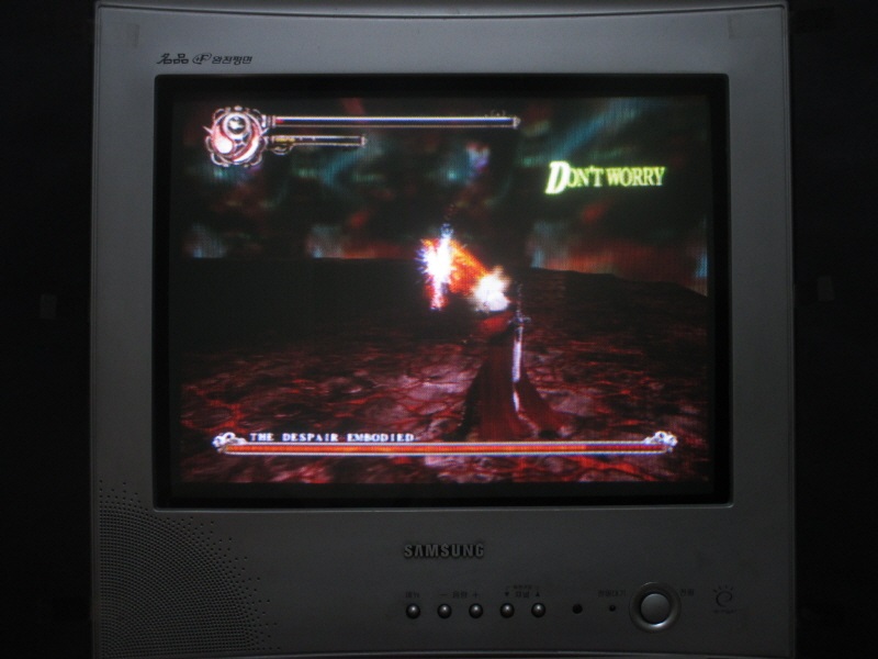 데빌 메이 크라이 2 (4) - 브라운관 티비 화면_19.jpg