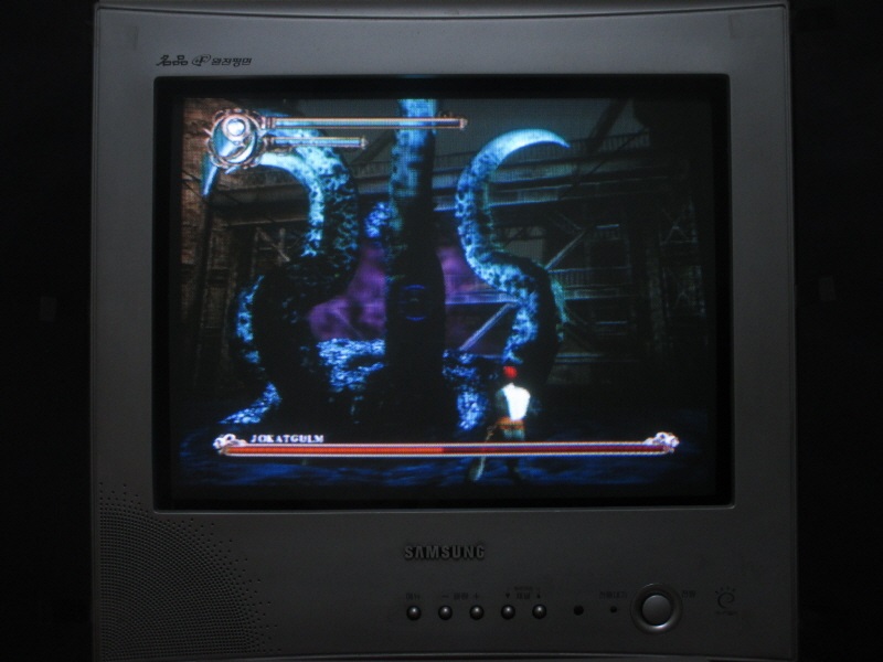 데빌 메이 크라이 2 (4) - 브라운관 티비 화면_44.jpg