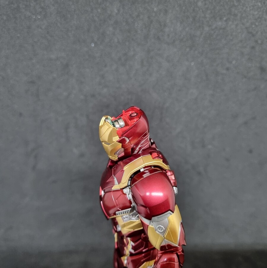 쓰리제로 아이언맨 마크46 (THREEZERO DLX IRONMAN MK46)_15.jpg