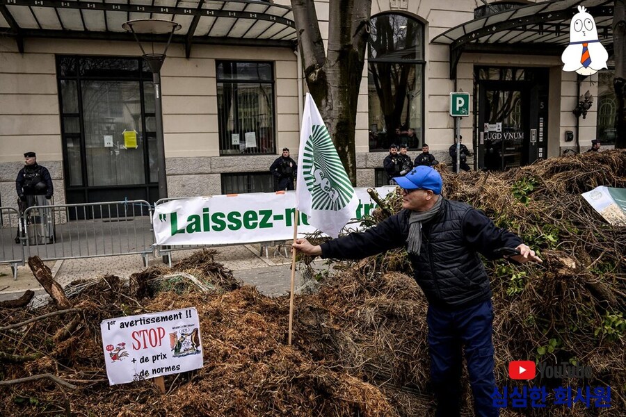 성난 프랑스 농민들_9.jpg