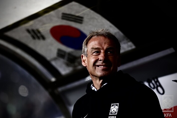 ??? : 우습지 않나??_2.jpg