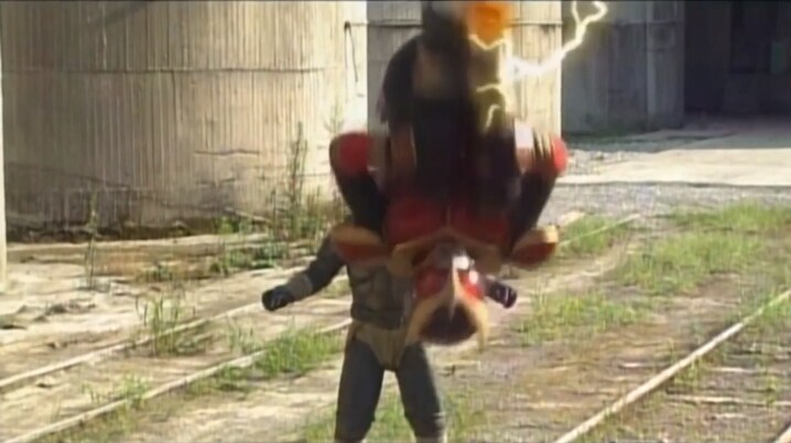 [가면라이더 쿠우가] 핵 라이더 킥_55.jpg