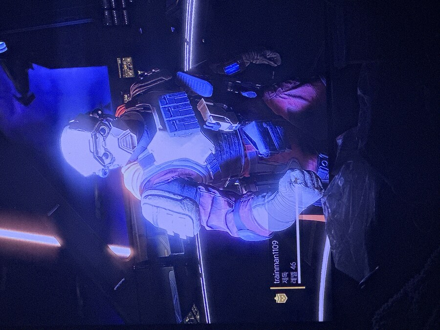 이번 슈퍼크레딧 갑바 업데이트 (빨간내복 멍청이표정)_1.jpg