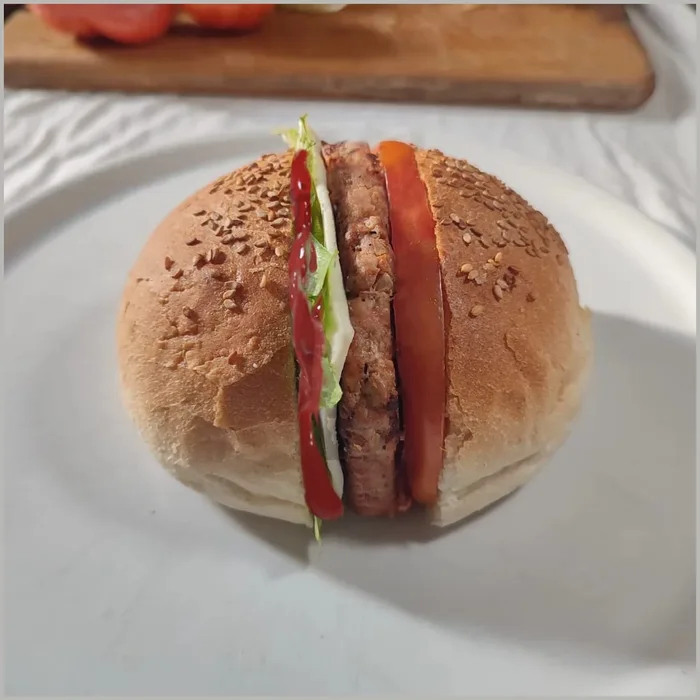 세로운 형태의 햄버거.jpg_1.webp