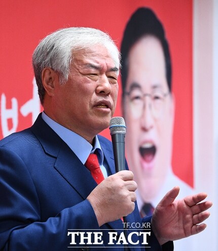 유동규 예비후보 지지 호소하는 전광훈 목사 [포토]_1.jpg