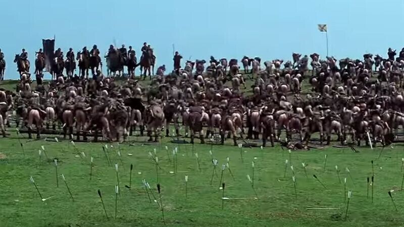 후방) 역사를 통틀어 가장 많은 엉덩이가 노출된 영화_1.jpg