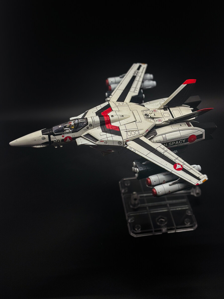 vf-1a/s 발키리 마크로스 1/72 반다이 개조 및 도색_3.jpg