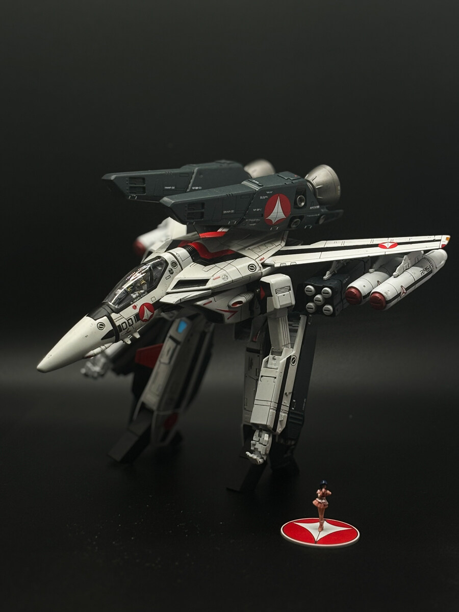 vf-1a/s 발키리 마크로스 1/72 반다이 개조 및 도색_4.jpg