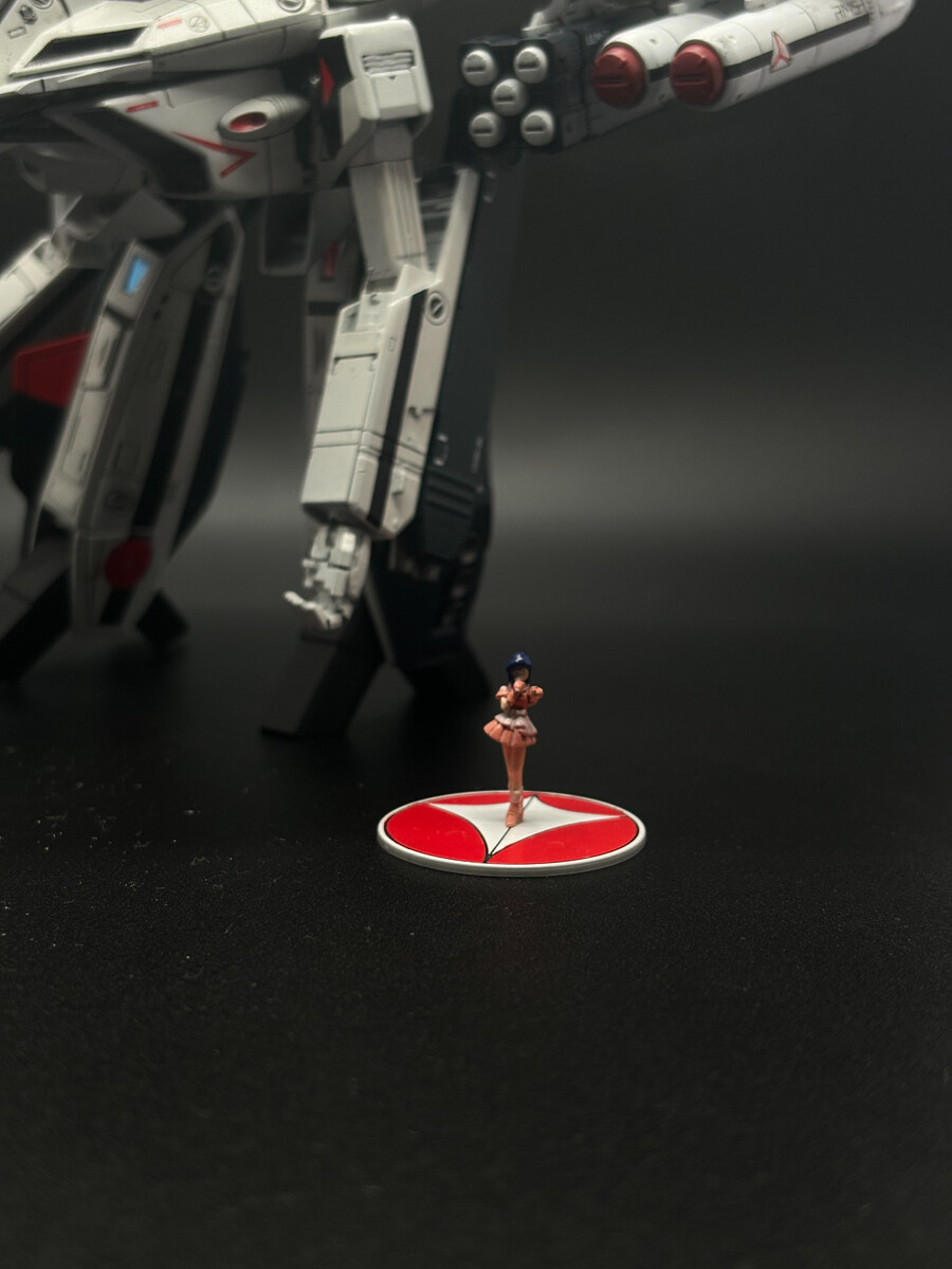 vf-1a/s 발키리 마크로스 1/72 반다이 개조 및 도색_5.jpg