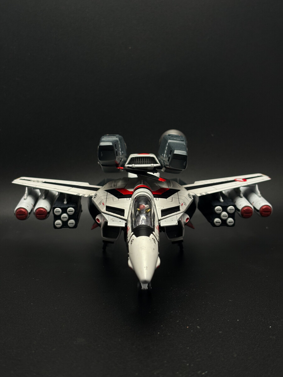 vf-1a/s 발키리 마크로스 1/72 반다이 개조 및 도색_10.jpg