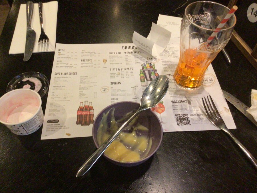 영국 세계음식 뷔페 COSMO all you can eat 방문 후기_69.jpg