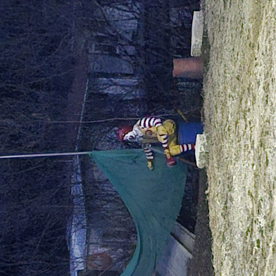 호러)잇츠 해피밀 타임_2.jpg