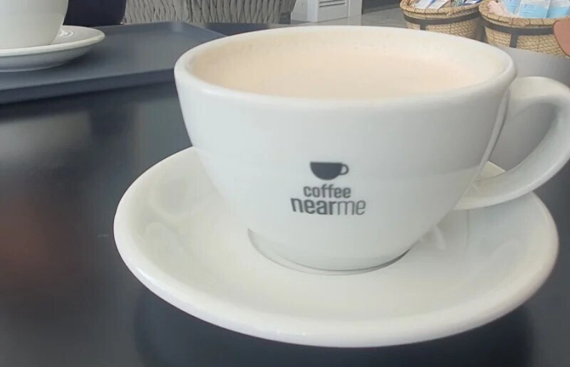 버튜버) 한글을 쓸 수 없는 어느 국내 카페_2.jpg