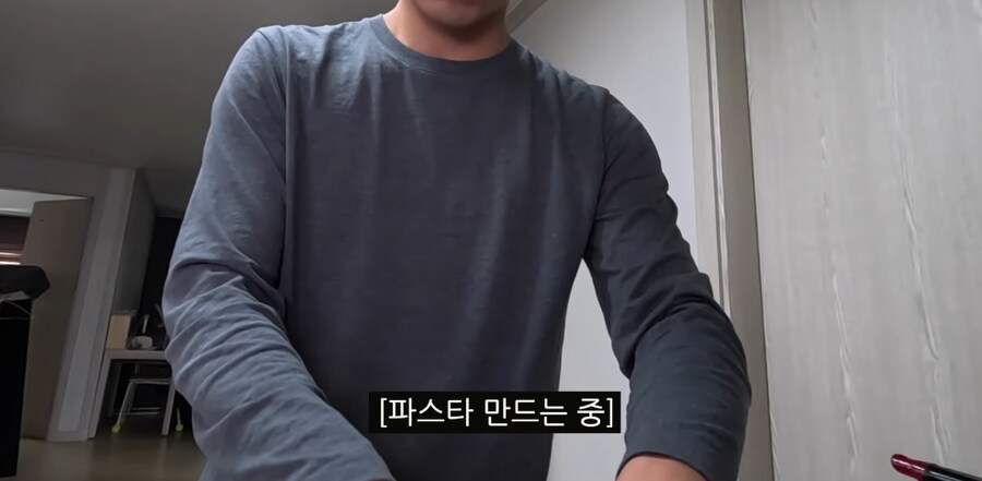 프랑스 아내를 위해 파스타를 만드는 남편.jpg_5.png