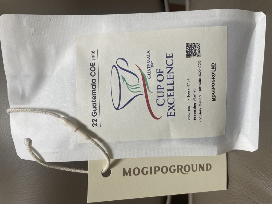 2024 월드오브커피 부산 하루 방문해서 원두 조금 줍_2.jpg