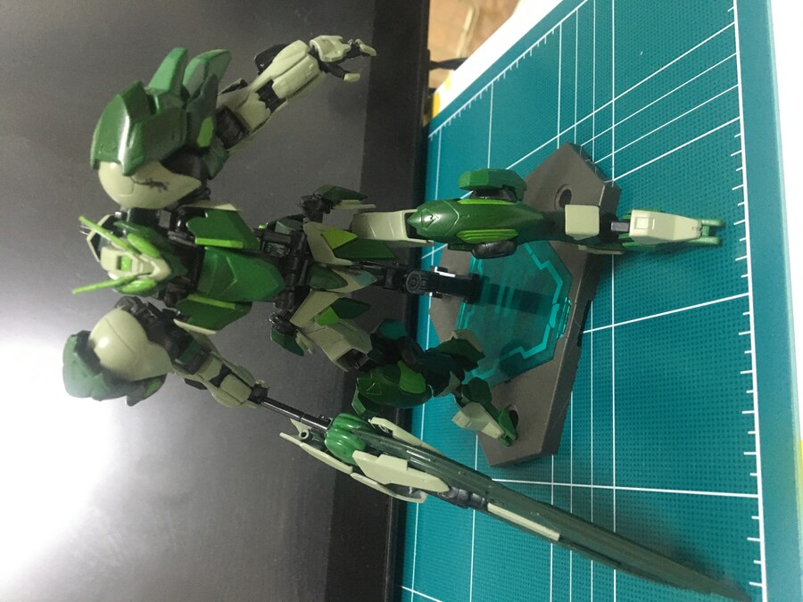 [건프라] 마참내 길고 긴 빌드를 완성해냈다!_5.jpg