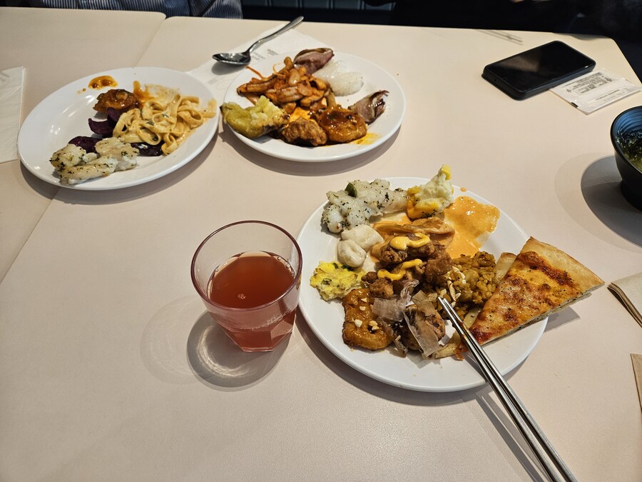 뷔페) 오늘의 점심_1.jpg