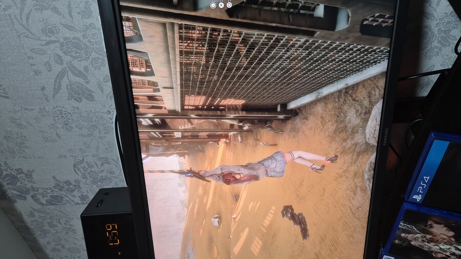 쓸데없는거 집어넣어서 빡치게하네요_1.jpg