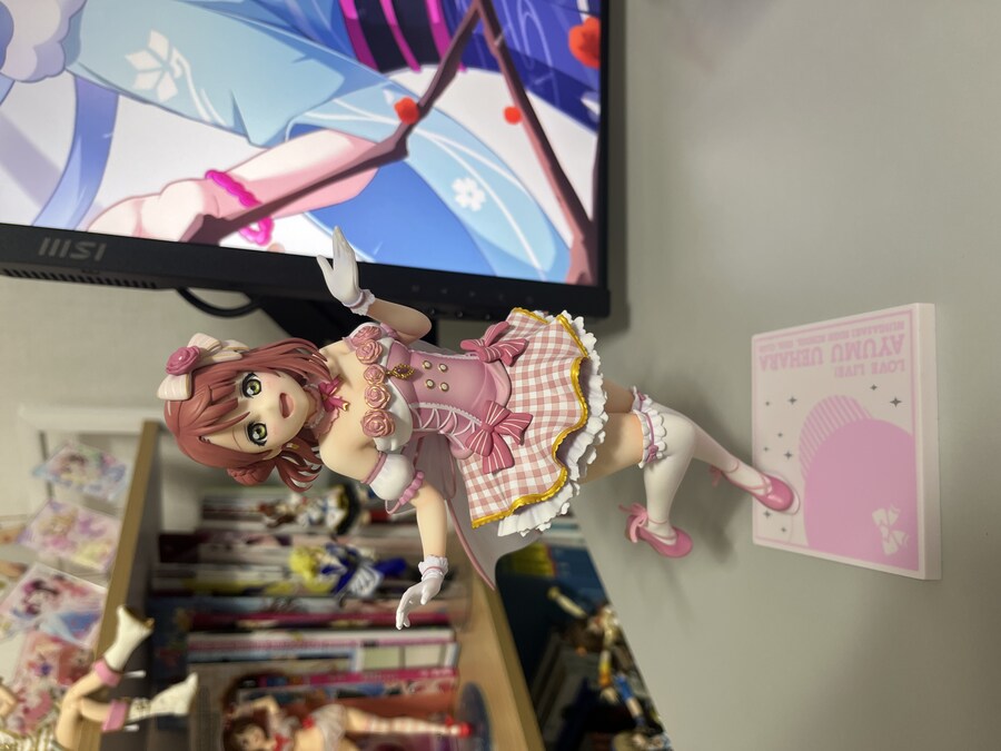 럽라) 아유무 플럼 피규어 왔음_1.jpg