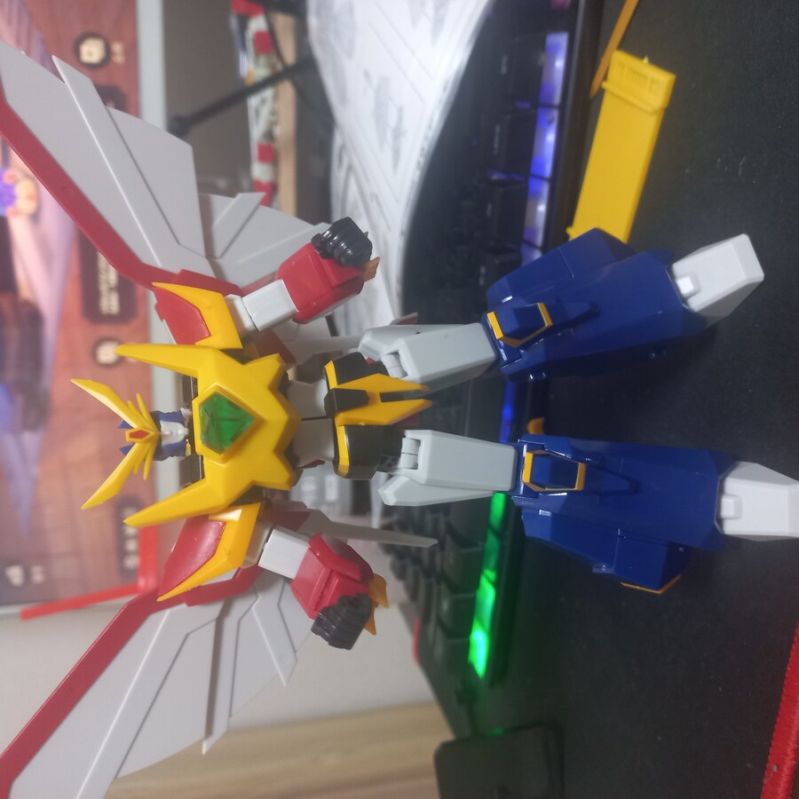 모데로이드)늘 생각하는건데 애네 합체 구조 왜 이렇게 어렵게 만듬_1.jpg