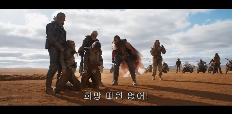 스포,스압)퓨리오사 매드맥스 사가 리뷰(2)_9.jpg