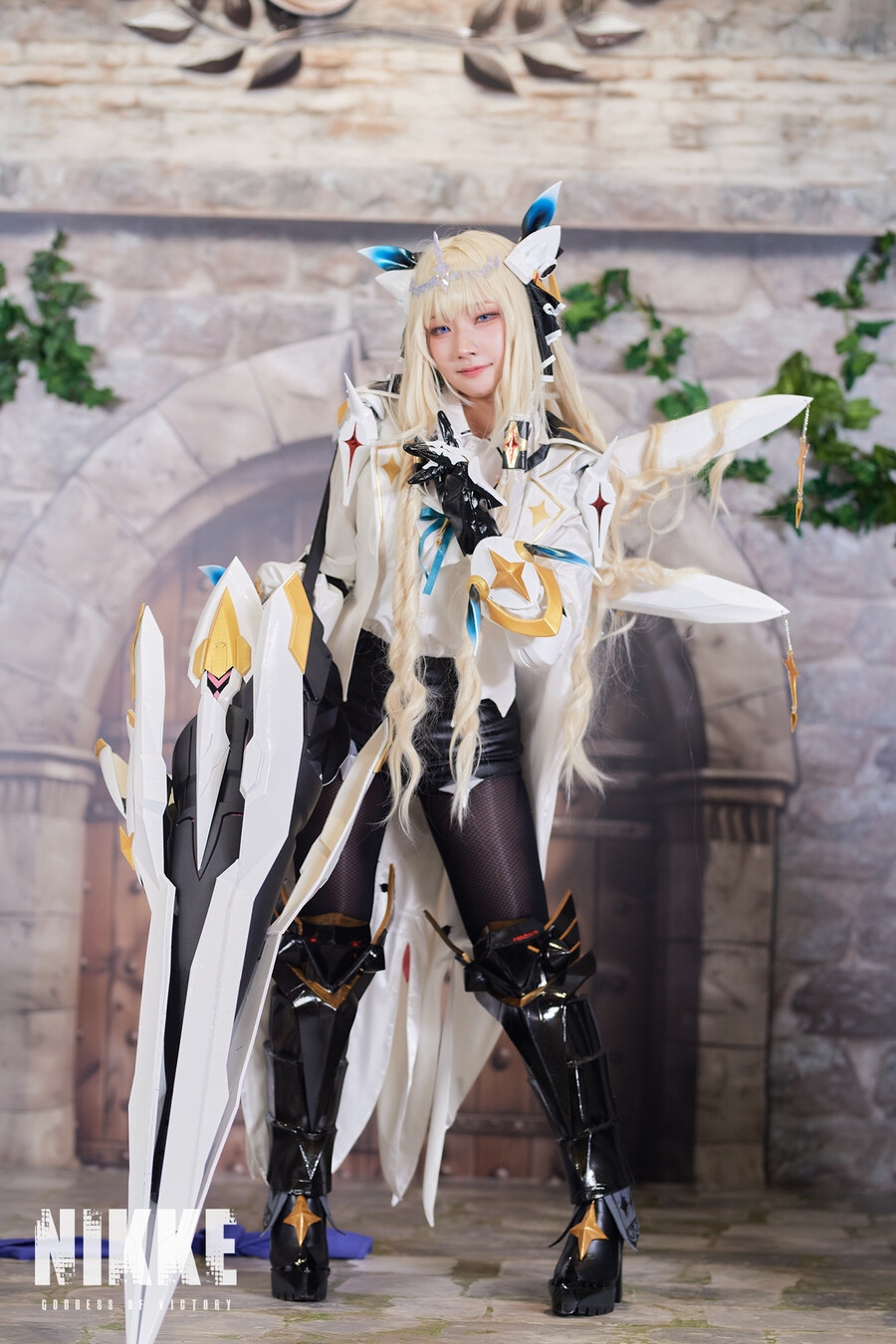 [니케] 승리의 여신 1.5주년 비욘드 더 메모리즈 코스 촬영 (스압)_61.jpg