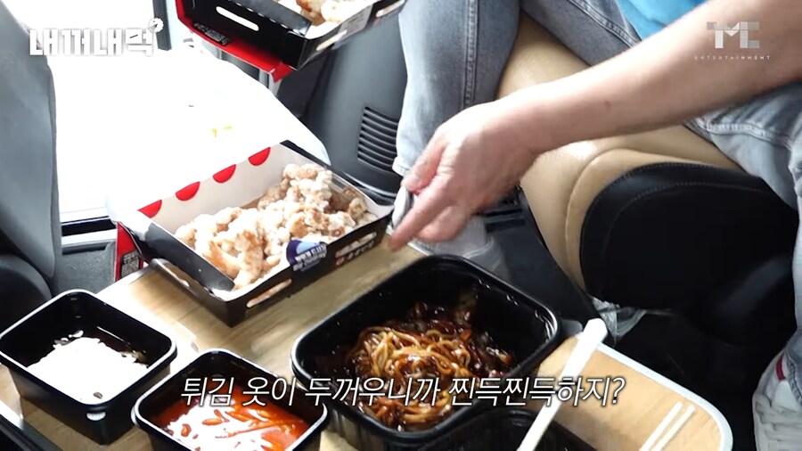 유튜브) 백종원 프랜차이즈 돌면서 비교하고 저격하는 유튜버_23.png