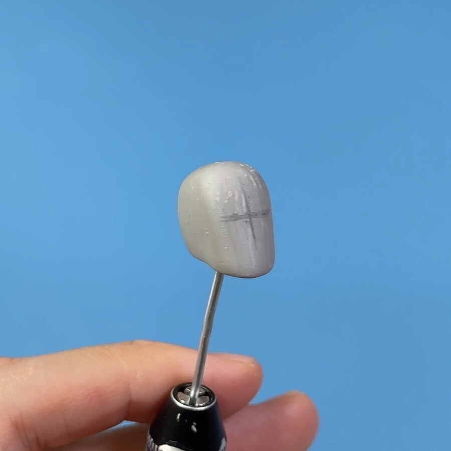 300시간 동안 괴수8호 만들기_2.jpg