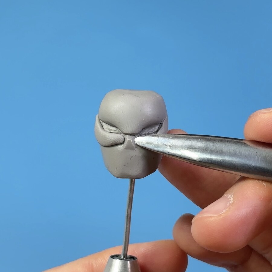 300시간 동안 괴수8호 만들기_5.jpg