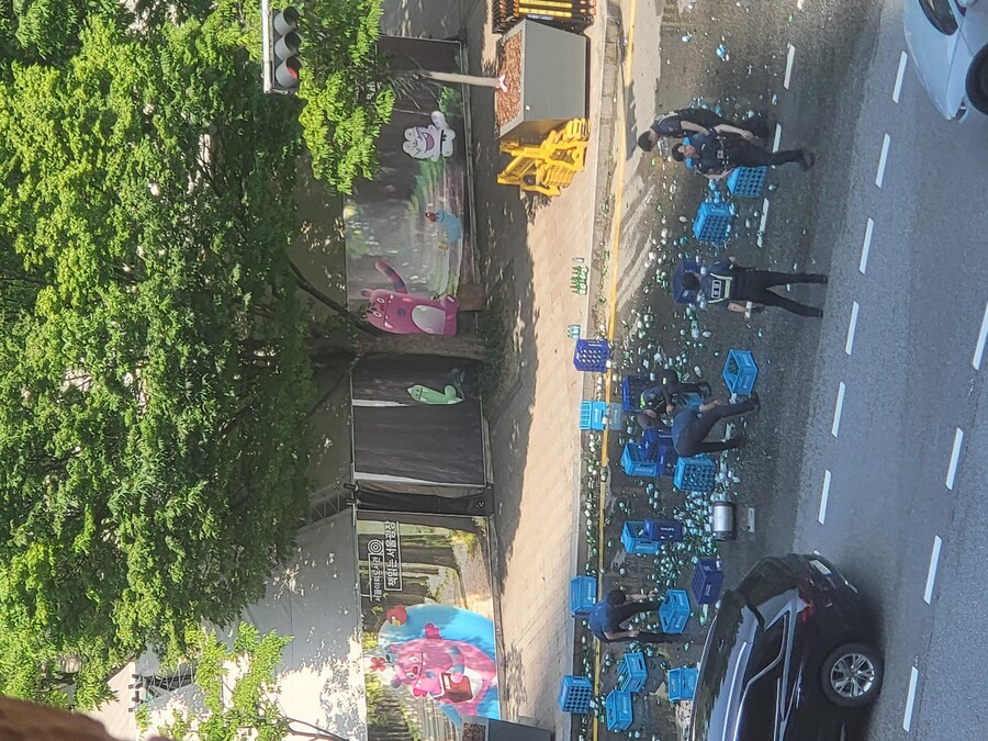 시청 광장 술냄새 풀풀_1.jpg