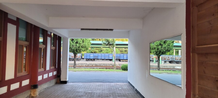 최근 영월 여행을 하면서 영월역을..._9.jpg