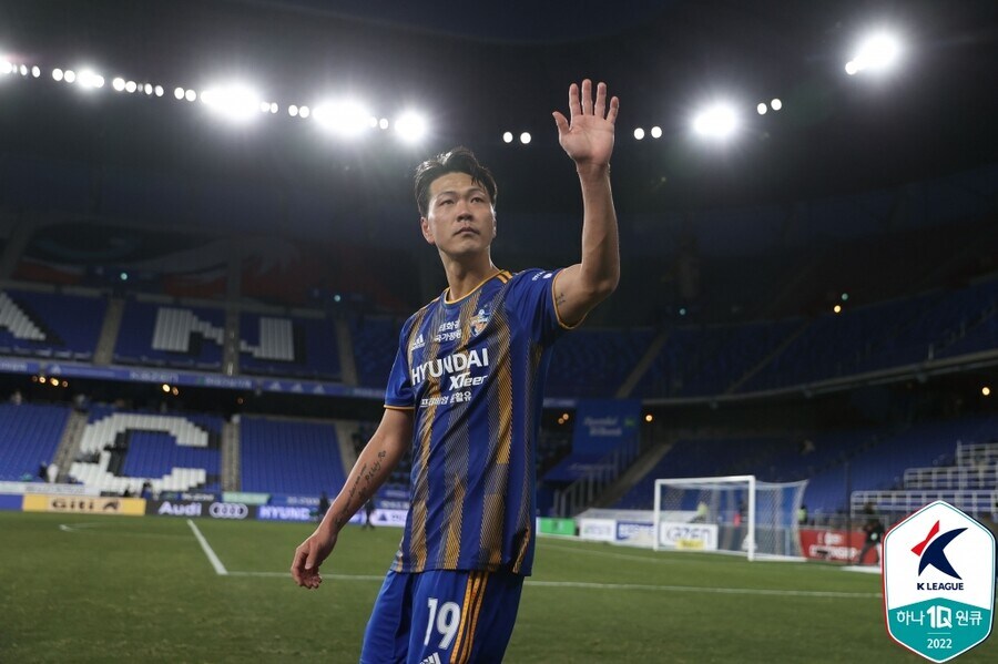 사실상 홍명보 국대행으로 가장 당황스러울 사람_1.jpg