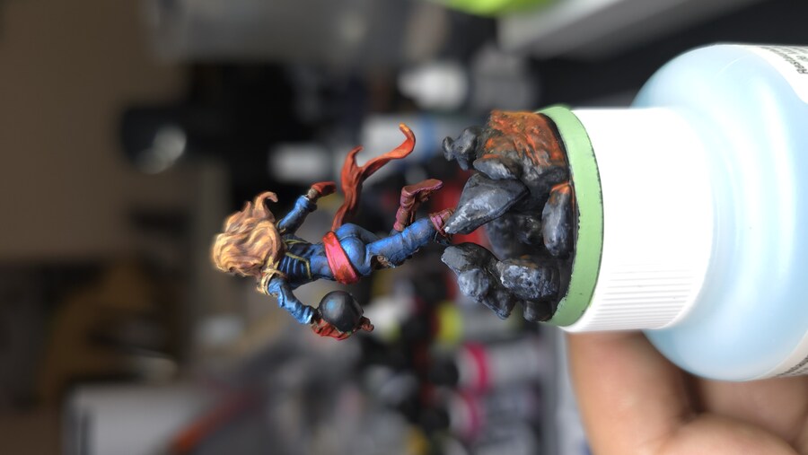 도색) 마블 좀비사이드 캡틴마블 좀비히어로 완성(혐주의)_5.jpg