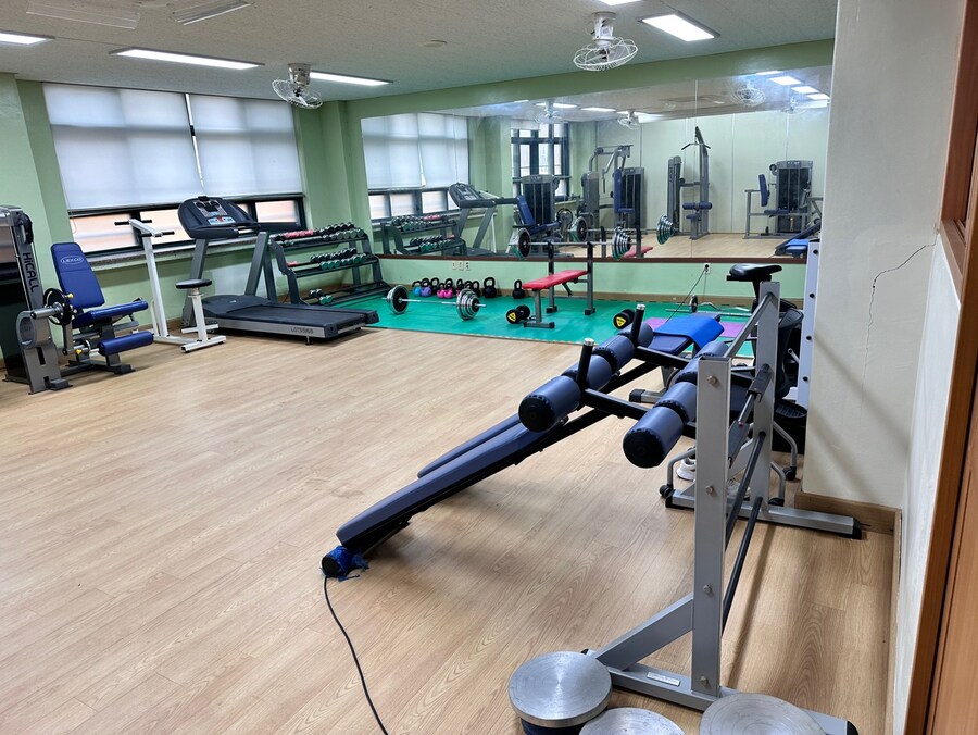 내가 학교청소 알바를 자주가서 아는데_2.jpg