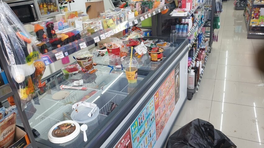 (혐주의)중국인들이 더럽히고 안치우는걸 이해할 필요가 없는 이유_1.jpg