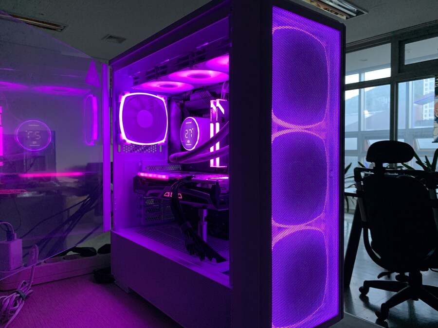 진화된 메쉬케이스, MONTECH SKY TWO GX ARGB 화이트_1.jpg