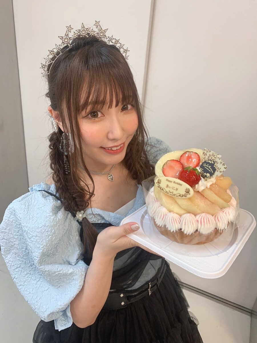 아이냐 버스데이 이벤트 2부 사진_3.jpg