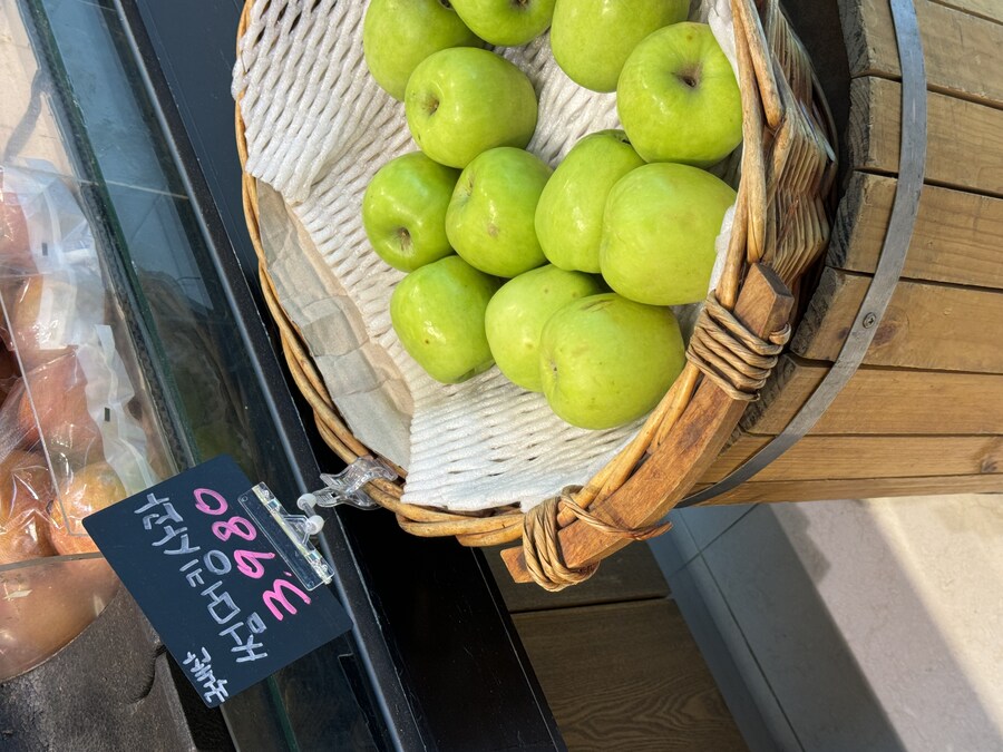 (과일) 흙수저는 못 사먹는 과일.JPG_1.jpg