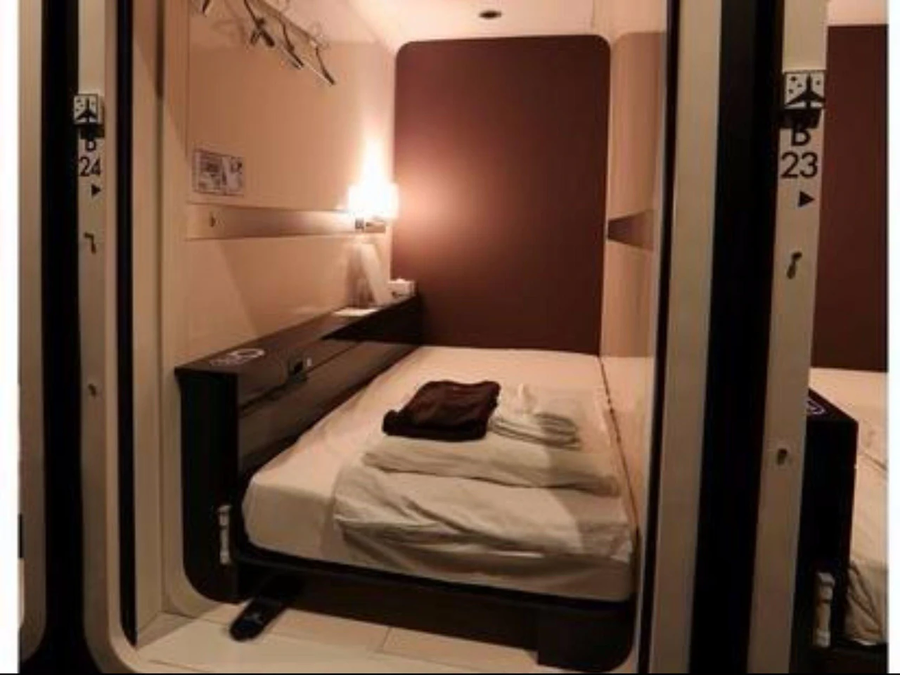 후쿠오카 캡슐 호텔 비교 질문드립니다._2.webp