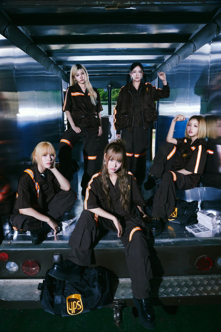 영파씨 3rd EP 〈ATE THAT〉 CONCEPT PHOTO #3_2.jpg