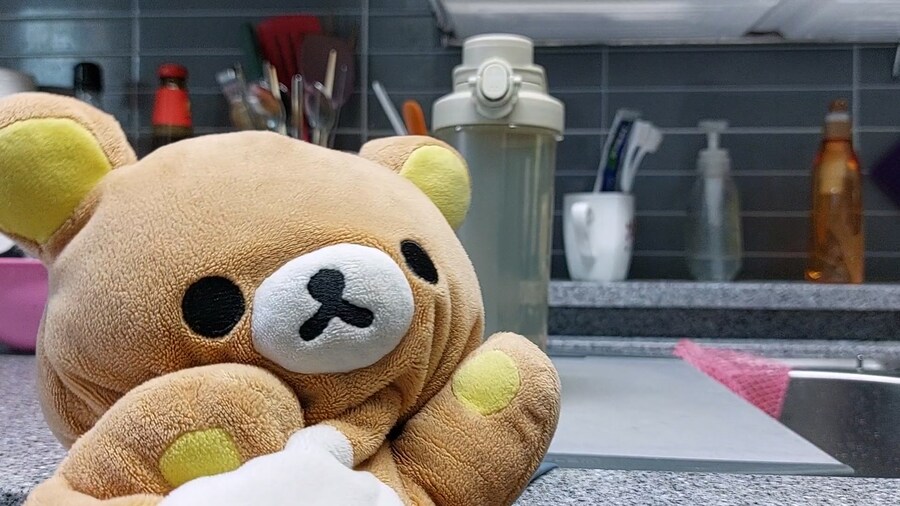 너무 더울땐 시원한 딸기우유 한잔해 이모!_24.jpg