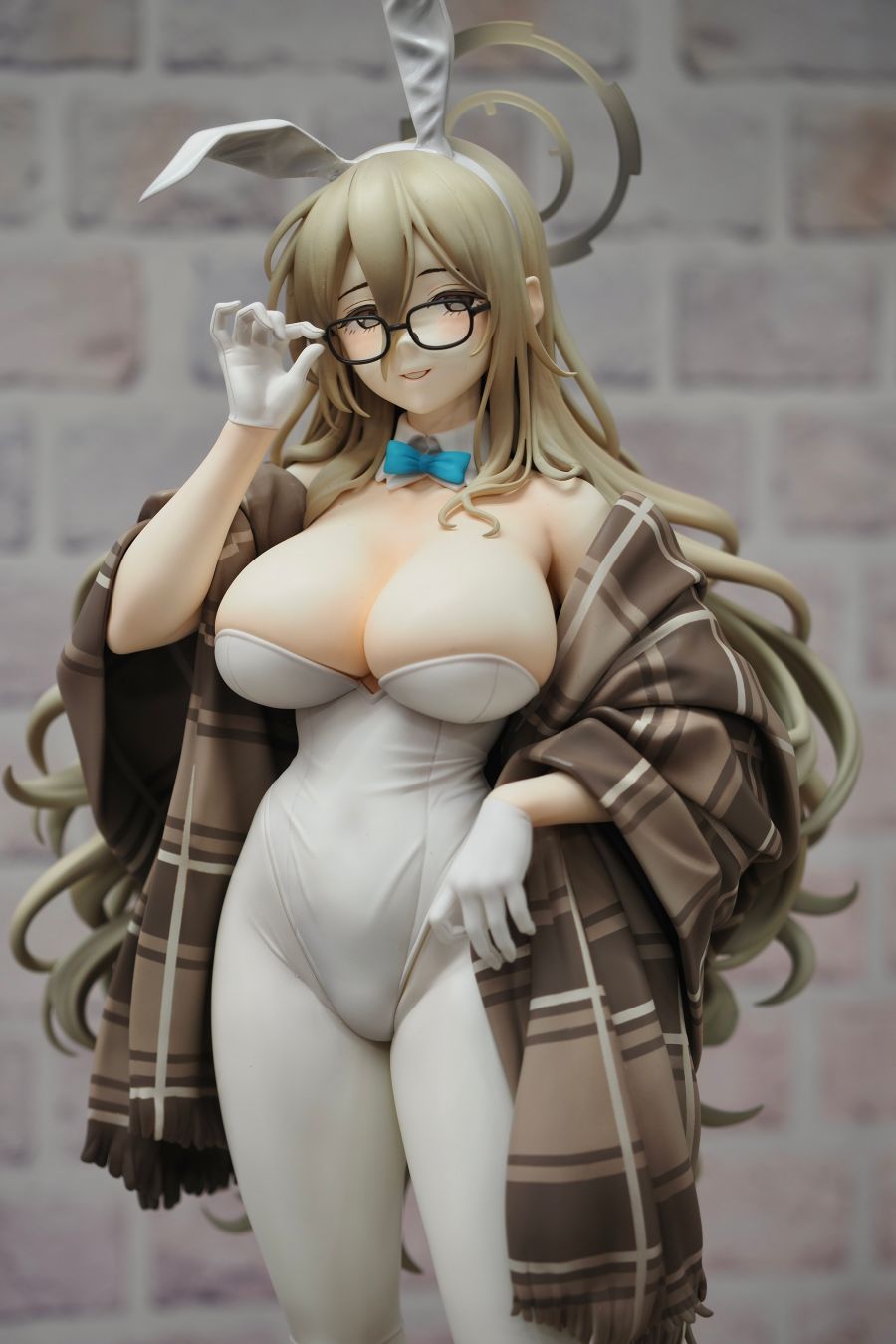 [맥스 팩토리] 1/7 블루 아카이브 - 아카네 바니 걸 전시 사진_3.jpg