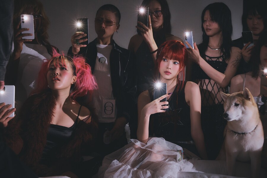 [콘셉트 포토#4] 르세라핌 "CRAZY"_9.jpg