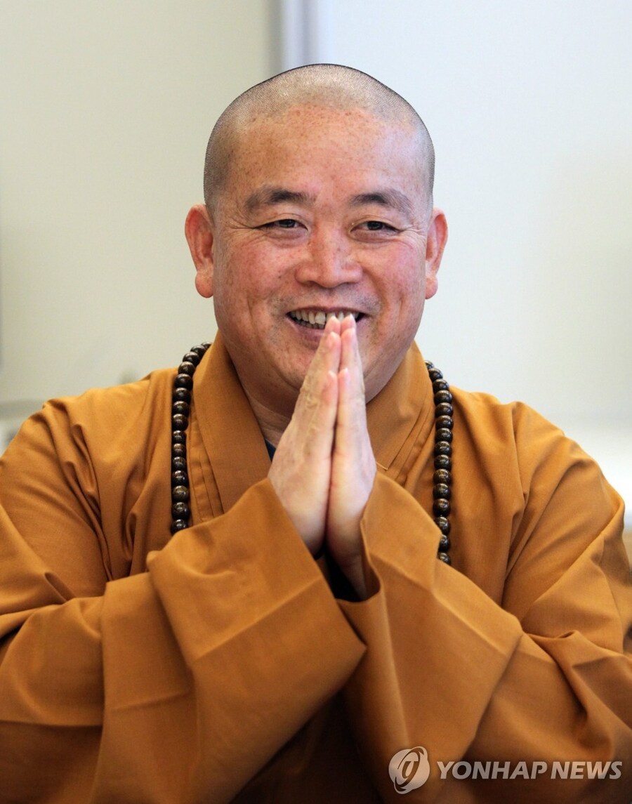 지금의 소림사는 그냥 기업체임._1.jpg