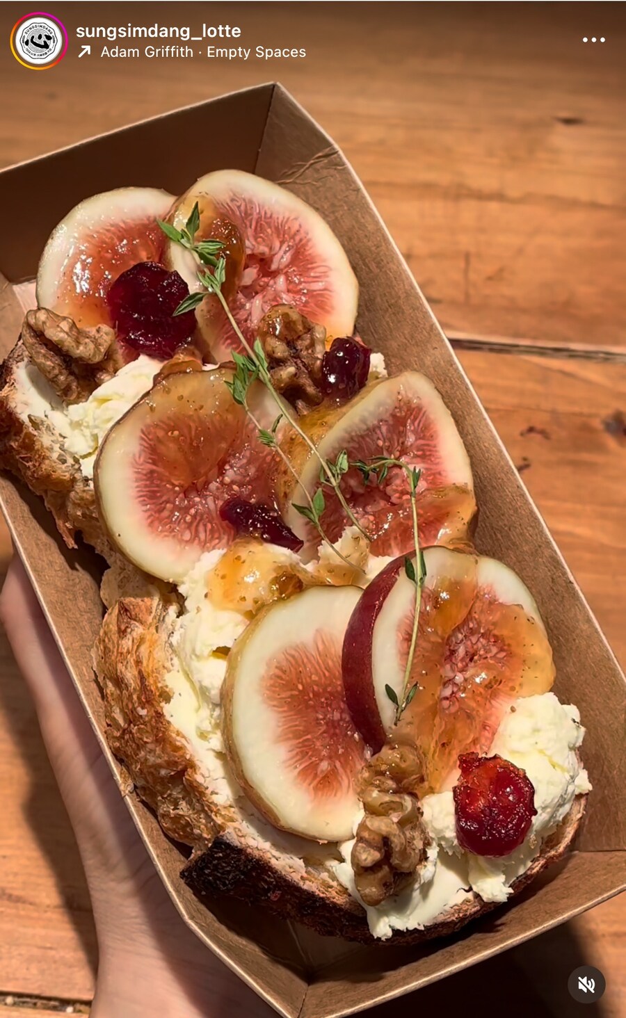 성심당 8000원짜리 샌드위치.JPG_1.jpg