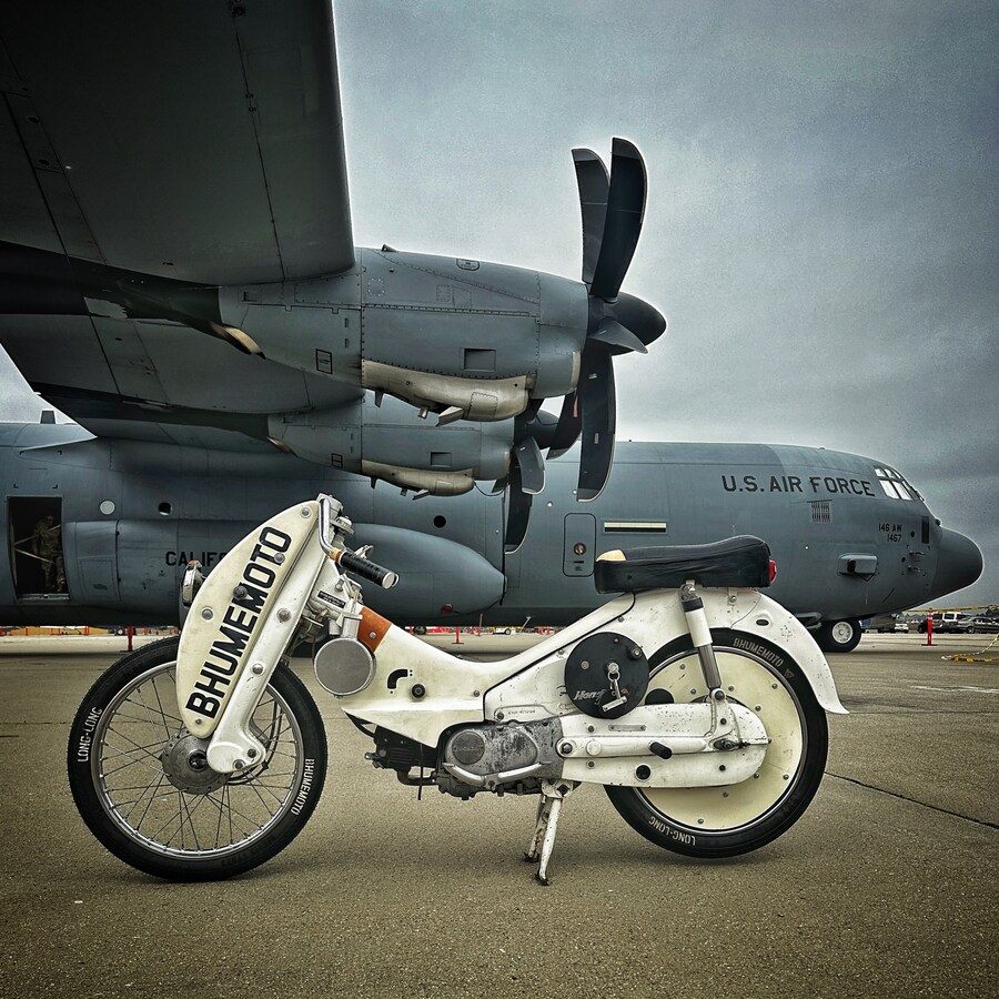 미쿡 커스텀 슈퍼커브 (에어쇼 가봤습니다)_9.jpg