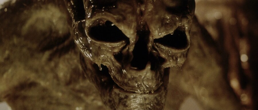 에일리언) 이견없는 이 시리즈 최강의 존재_3.jpg