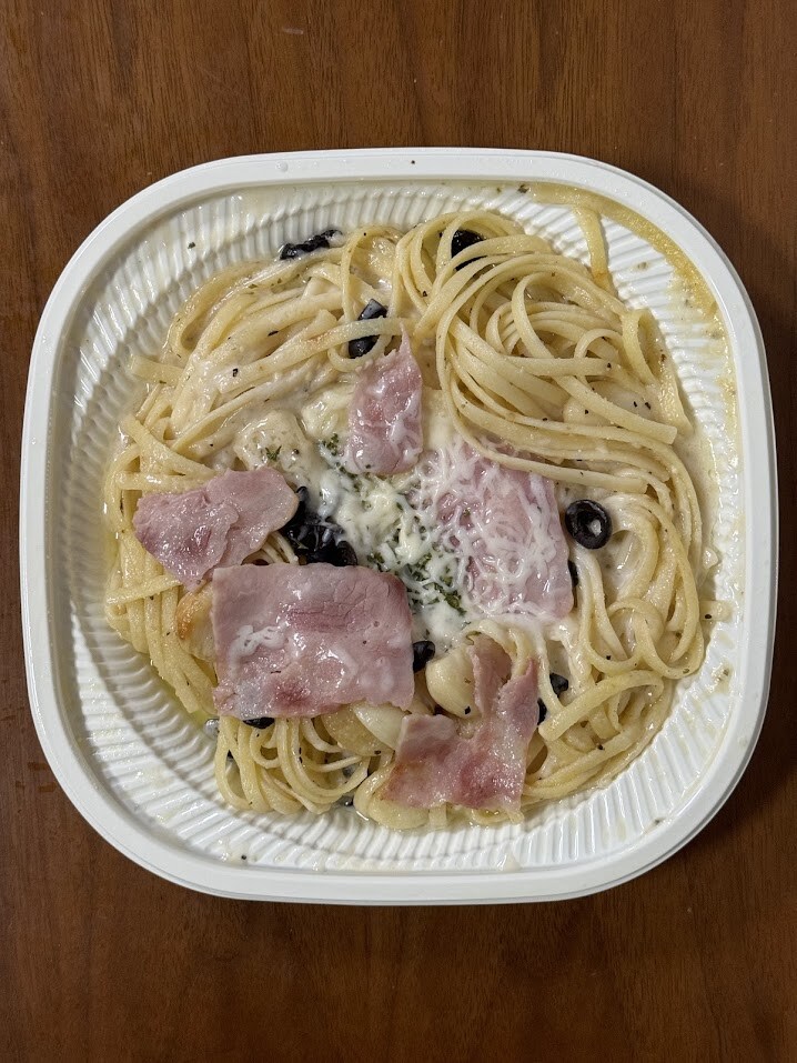 압도적 함박파스타/베이컨까르보나라/새우아라비아따_5.jpg