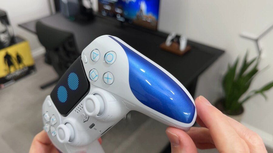 아스트로봇 듀얼센스 컨트롤러 유광느낌_7.jpg